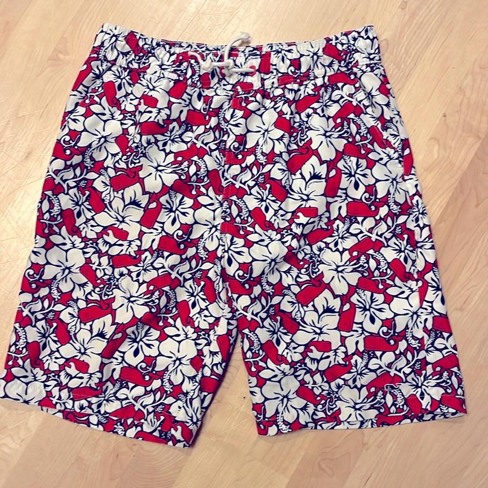 Vineyard Vines for Target - Hibiscus swim trunks - great condition. Size 16